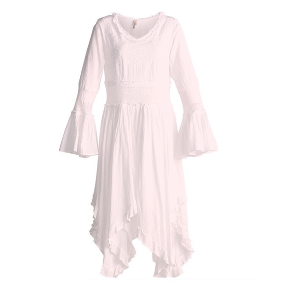 ANTHRO Raga Shelly Bell-Sleeve Asymmetrical Dress - Picture 2 of 9